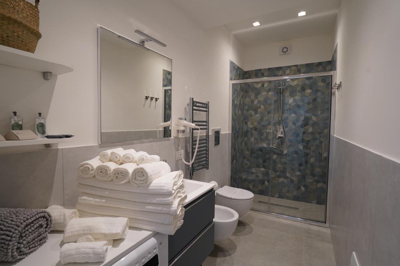 Cosmo 38 Luxury Apartments Naples Luaran gambar