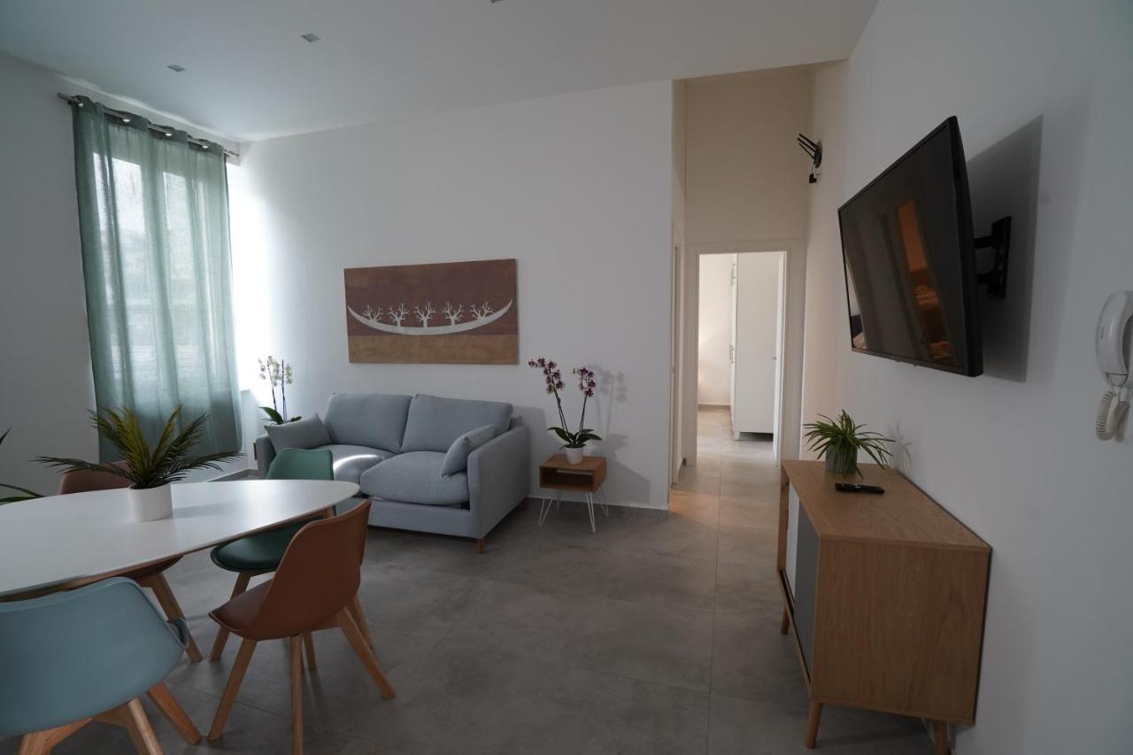 Cosmo 38 Luxury Apartments Naples Luaran gambar