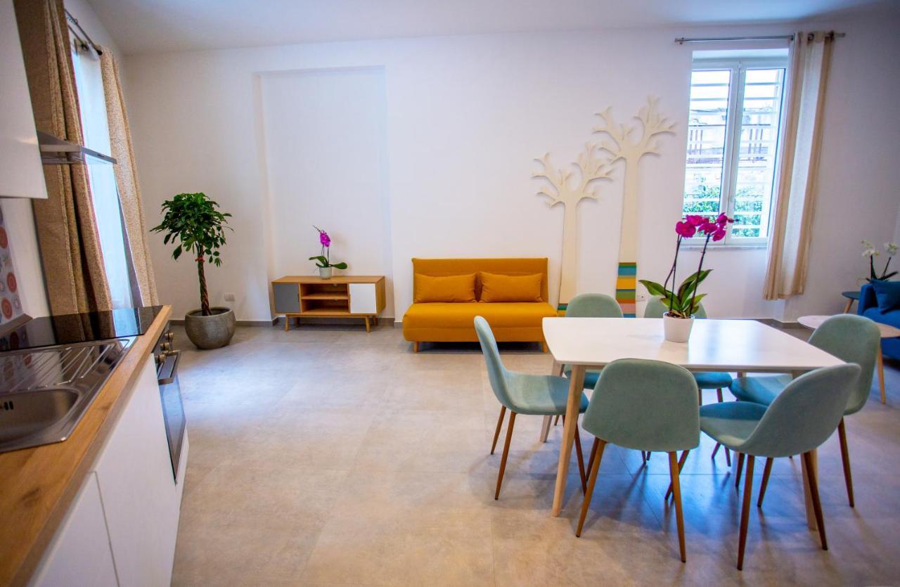 Cosmo 38 Luxury Apartments Naples Luaran gambar
